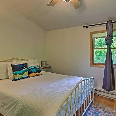 Вилла Cozy And Charming Asheville Cabin 5 Mi To Downtown! Экстерьер фото