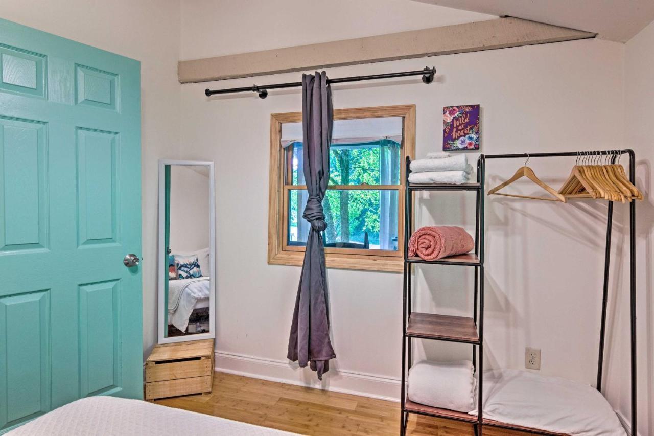 Вилла Cozy And Charming Asheville Cabin 5 Mi To Downtown! Экстерьер фото