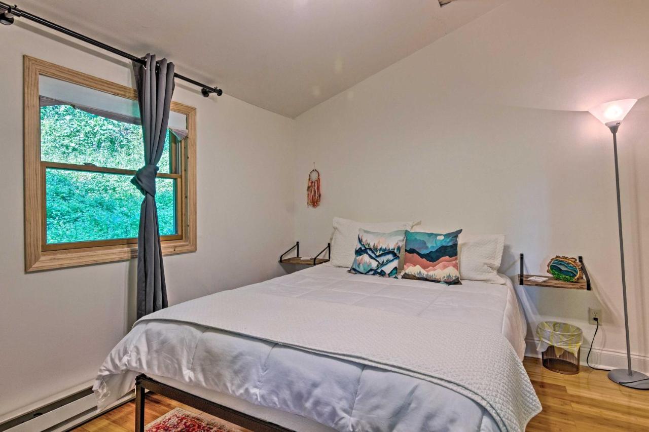 Вилла Cozy And Charming Asheville Cabin 5 Mi To Downtown! Экстерьер фото